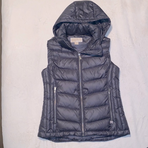 MICHAEL Michael Kors Jackets & Blazers - Michael Kors Down Vest w/ hood